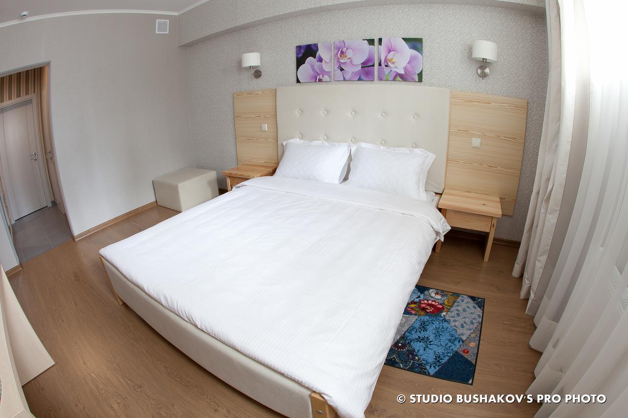Viktoria Park Hotel Bucza Zewnętrze zdjęcie