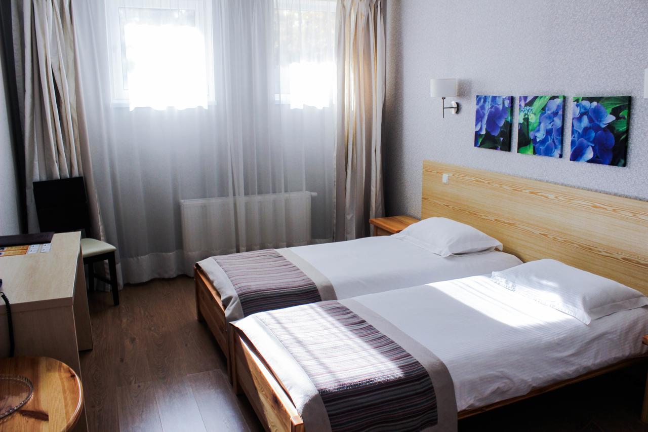 Viktoria Park Hotel Bucza Zewnętrze zdjęcie