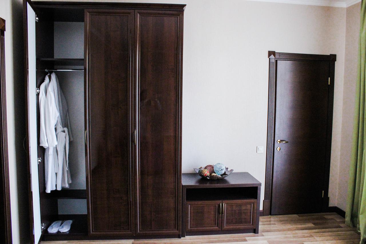 Viktoria Park Hotel Bucza Zewnętrze zdjęcie
