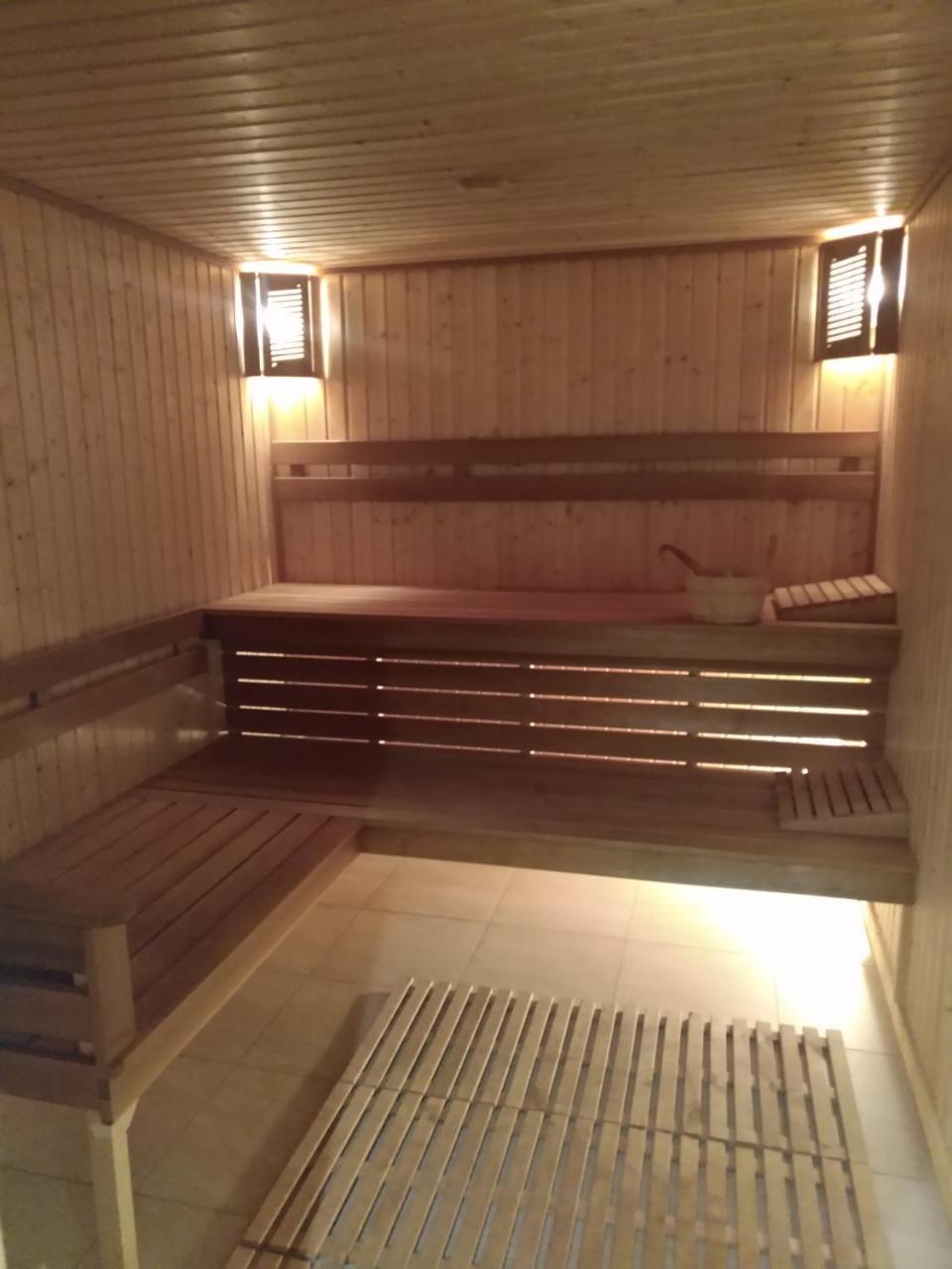 Viktoria Park Hotel Bucza Zewnętrze zdjęcie